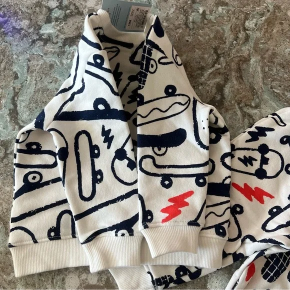 Cat & Jack Skateboard Sweat Set 12M NWT - Picture 7 of 11